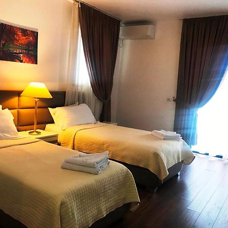 Chateau Linza Resort Tirana Exteriör bild