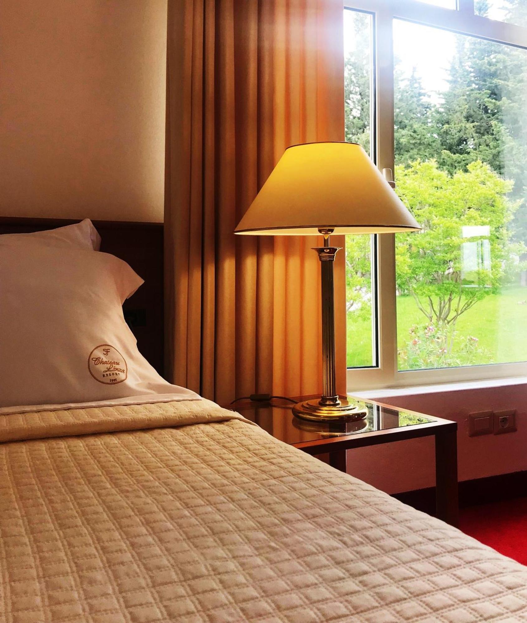 Chateau Linza Resort Tirana Exteriör bild