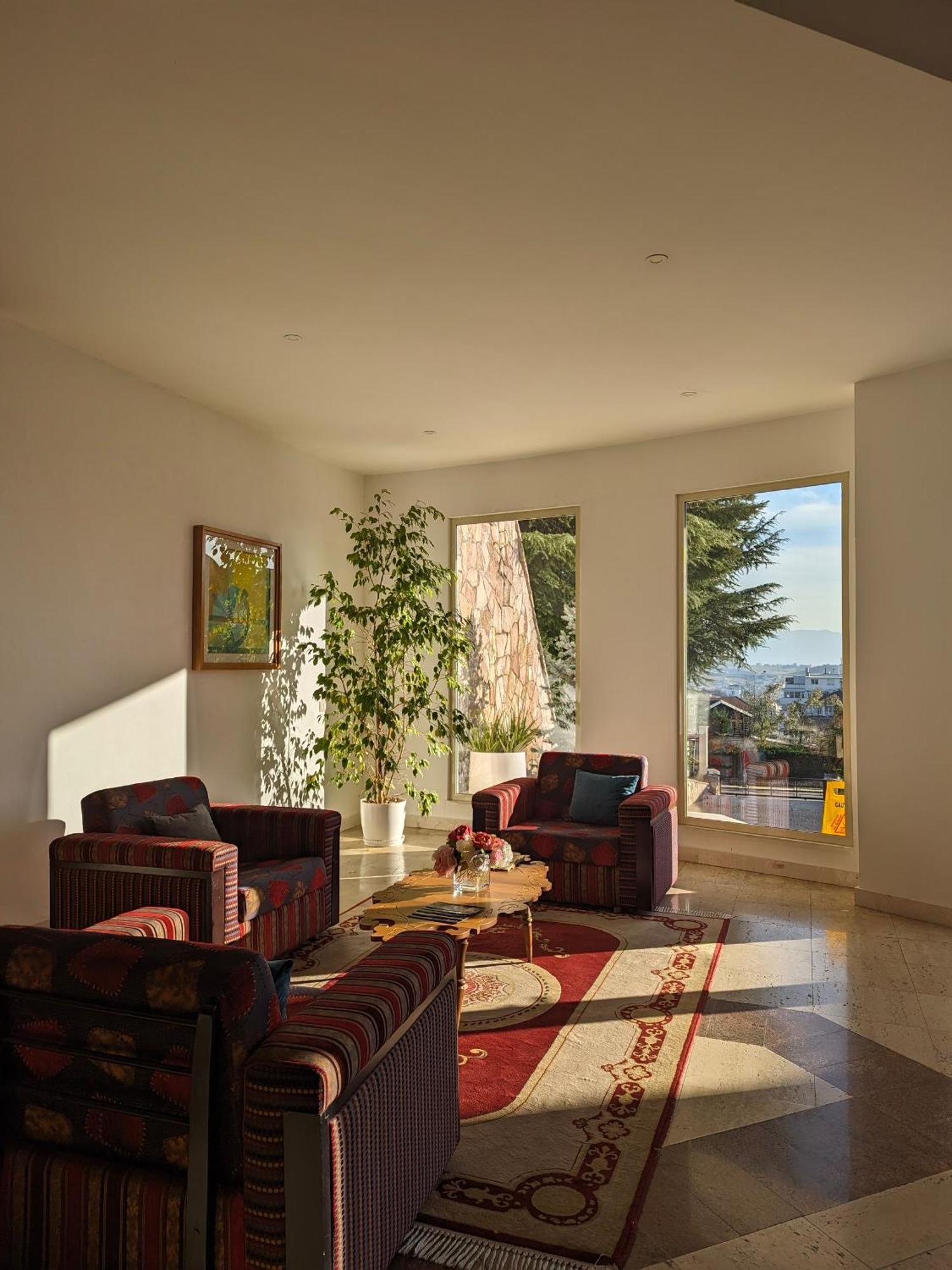 Chateau Linza Resort Tirana Exteriör bild